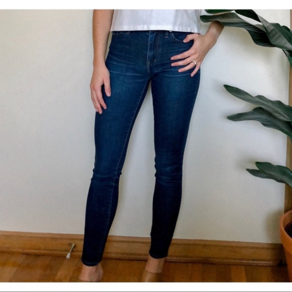 Madewell 9” HR Skinny Jeans 24
